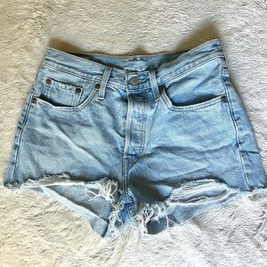 levi 501 denim shorts